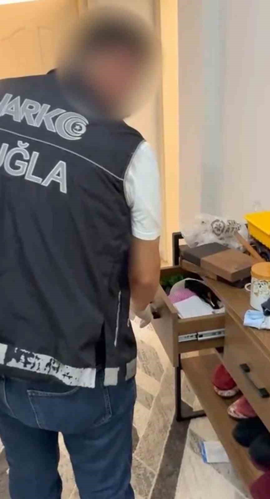 ortaca-ve-dalaman-da-uyusturucu-operasyonu