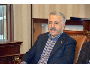 Bakan Arslan: “Terörle Birlikte Hareket Edenlerin Sonu Bataklıktır”