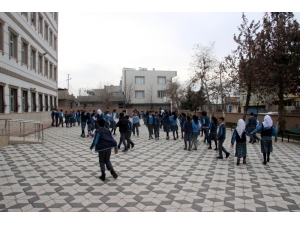 Kilis’te 55 Bin Öğrenci Ders Başı Yaptı