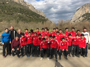 Başkan Şahin Şampiyon Olan Takımı Tebrik Etti