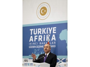 Bakan Çavuşoğlu’ndan Abd’li Askerlerin Ypg’lilerle Fotoğrafına Yanıt