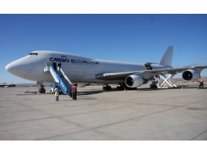 Fuar İçin Uşak’tan Uçan Sanayicilere Uçak Bileti Desteği