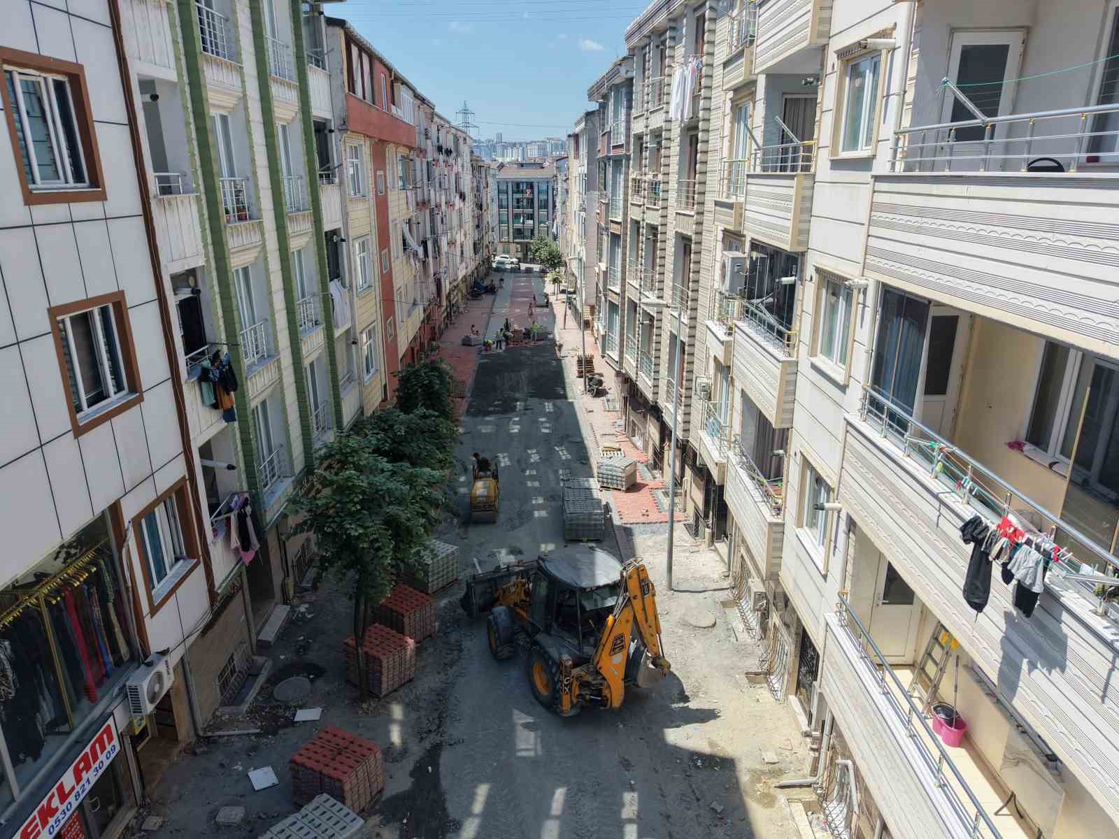 esenyurt-ta-yol-yenileme-calismalari-araliksiz-suruyor