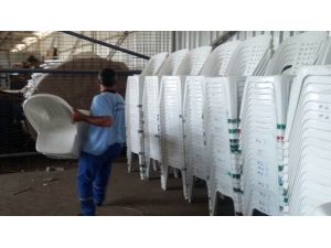 Kartepe’de Vatandaşların İhtiyaçlarını Anında Karşılıyor