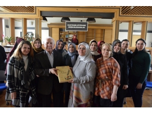 Halk Kütüphanesinde Ebru Söyleşisi