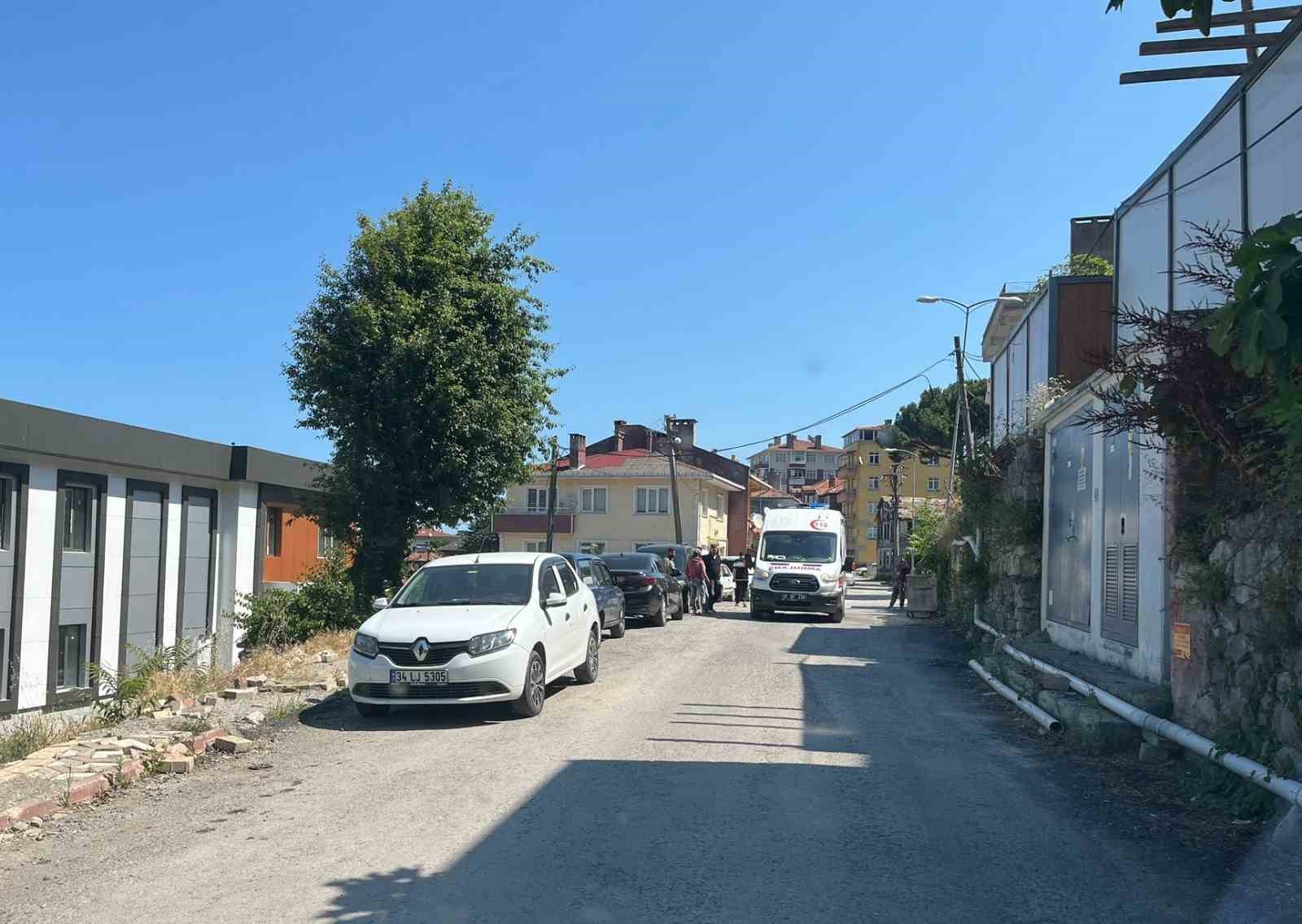insaatta-calisirken-yaralanan-isci-hastaneye-kaldirildi