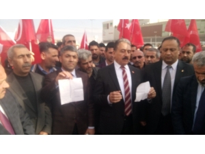 Minibüsçüler Ve Servisçilerden Zeytin Dalı Harekatı’na Destek