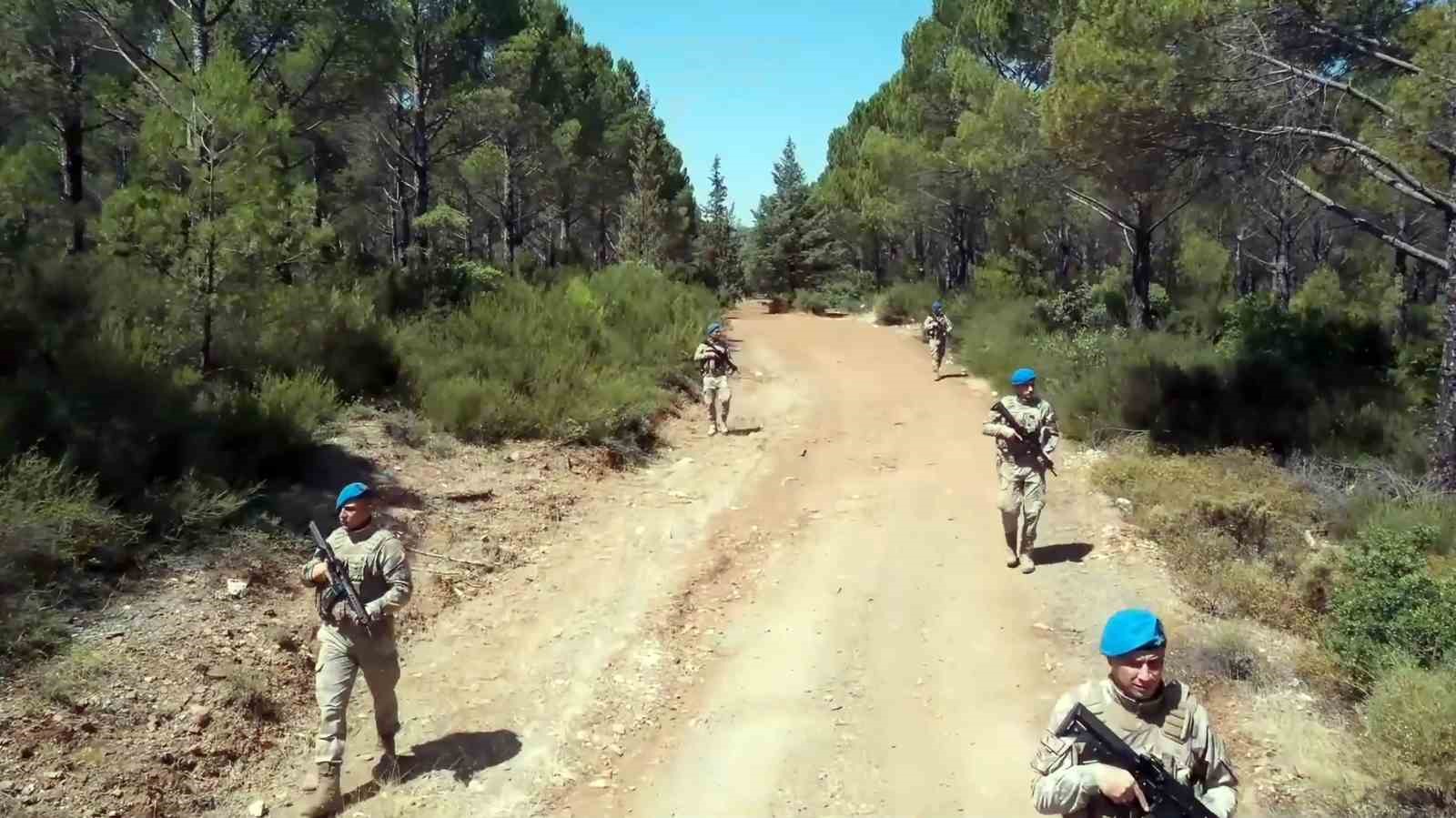 mugla-jandarmasi-yesil-vatan-nobetinde