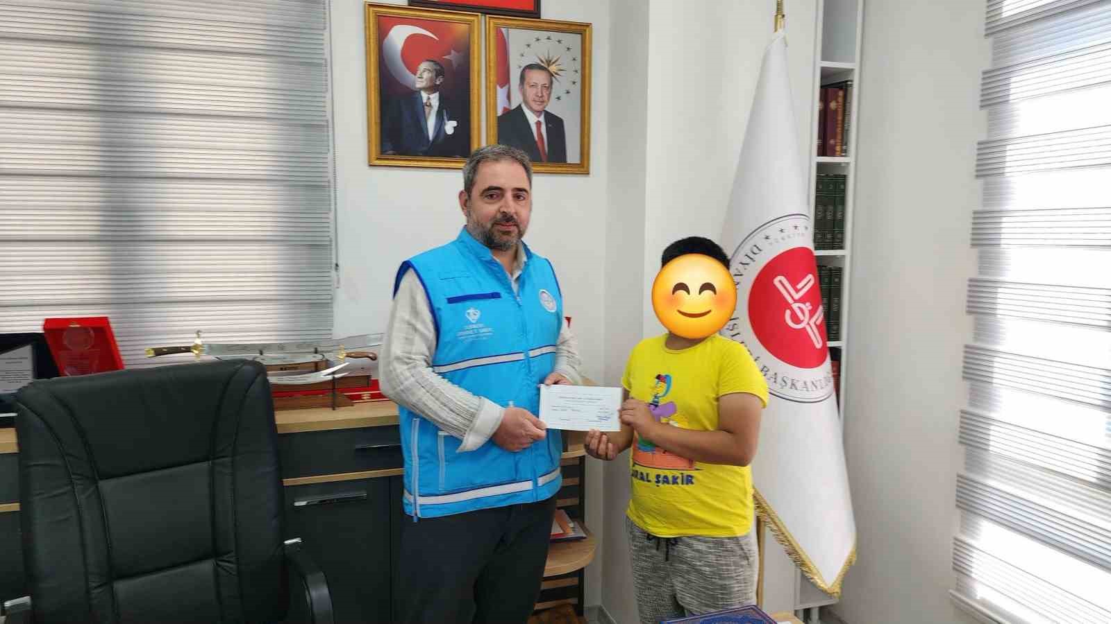 koycegiz-muftulugu-nden-ogrencilere-kirtasiye-destegi