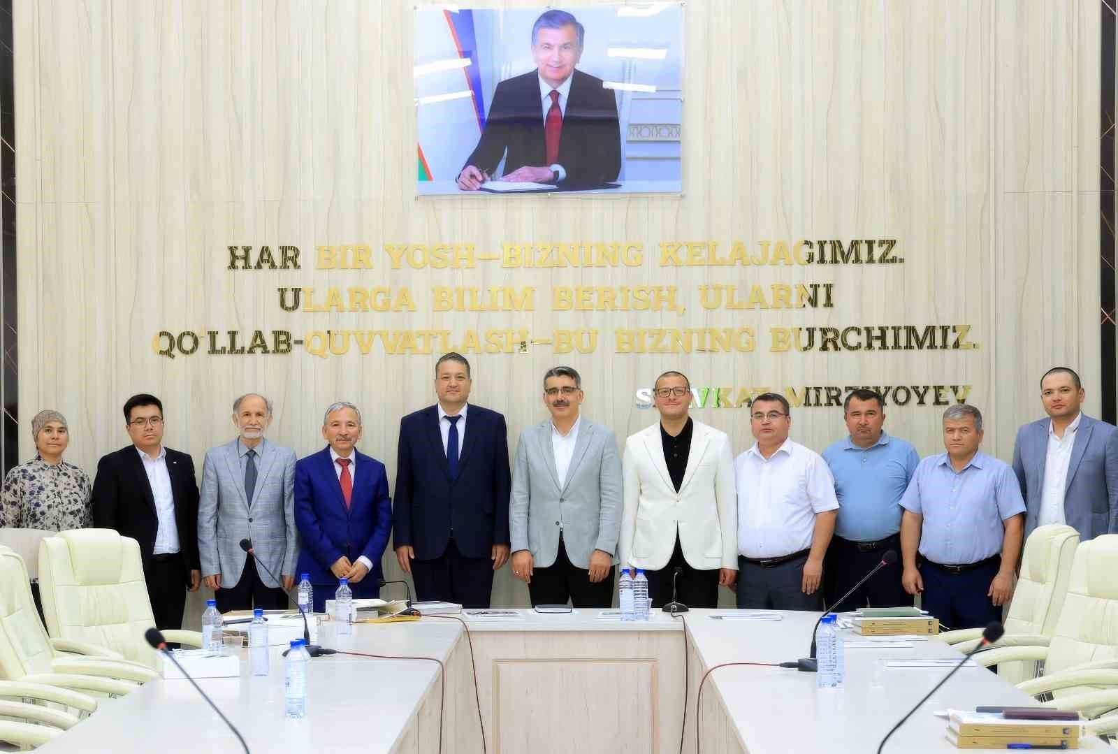 darende-nin-manevi-ve-kulturel-mirasini-anlatan-eser-ozbekistan-da-tanitildi