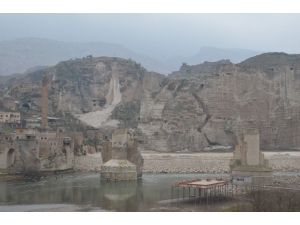 Hasankeyf’te 7 Tarihi Eser Taşınacak