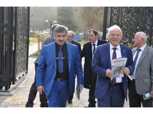 Türkiye Madeni Eşya Sanatkarları Federasyonu Heyetinin Tarih Şeridi Ziyareti