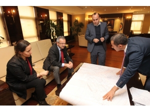 İsu Gebze Bölge Müdürü Kızılgöz, Başkan Köşker’e Çalışmalar Hakkında Bilgi Verdi