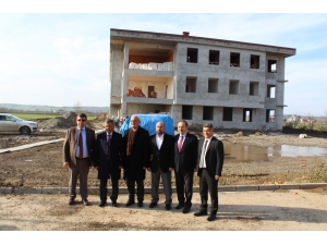 Vali Kaymak Ve Başkanı Yılmaz, Fakülte İnşaatını İnceledi