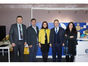 Paris’te Türk Moda Rüzgarı Esti