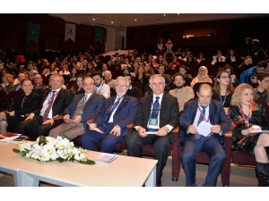 Hastalıkların Çoğu Psikolojik Sebeplerden Kaynaklanıyor