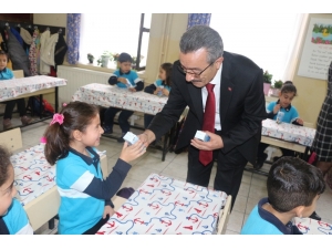 Marmaris’te Okul Sütü Dağıtımı Yapıldı