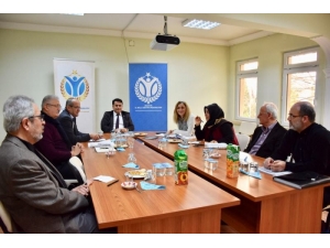 Şeyh Edebalı Edebiyat Mektepleri Ve Medeniyet Söyleşileri Projesi Değerlendirme Toplantısı