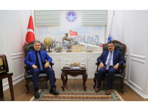 Çakır Ve Gürkan, Battalgazi’nin Yatırım Ve Projelerini Değerlendirildi