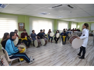 Müzik Ve Ritim Eğitimi Engel Tanımıyor
