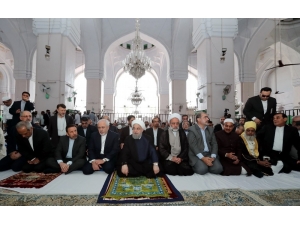 Ruhani: "Müslümanlar Arasında Birlik Olsaydı, Abd Başkanı Kudüs’ü İşgalci Siyonist Rejiminin Başkenti İlan Etmeye Cüret Edemezdi"