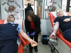 İzmit Zabıtası’dan Zeytin Dalı Harekatı’na Destek