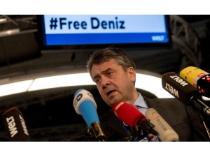Almanya Dışişleri Bakanı Gabriel’den Deniz Yücel Açıklaması