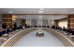 Rektör Kızılay İlahiyat Fakültesini Ziyaret Etti