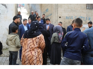 Ekinci Çat Kapı Ziyaretlerini Sürdürüyor