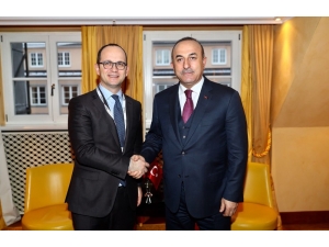 Bakan Çavuşoğlu, Arnavutluk Dışişleri Bakanı Ditmir Bushati İle Görüştü