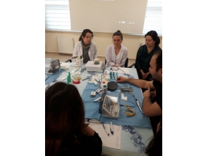 Diş Hekimlerine İmplant Eğitimi