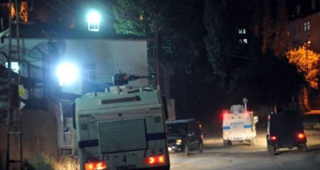Yüksekova'da Korkutan Patlama! Güvenlik Güçleri Alarma Geçti, Operasyon Başlatıldı