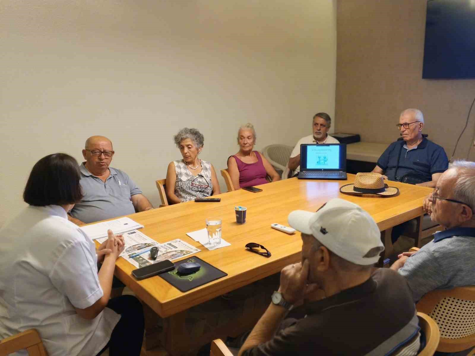 ikinci-bahar-merkezi-nde-saglikli-yas-alma-egitimi
