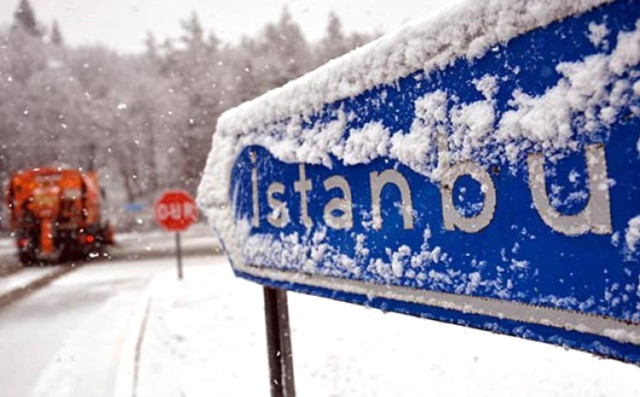 Kar Kapıya Dayandı! İstanbul'da Beklenen Kar Çarşamba Günü Geliyor