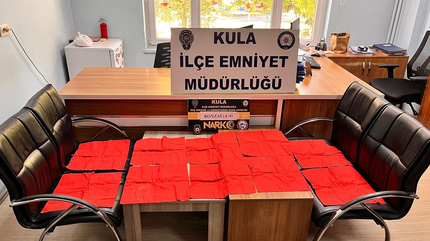 kula-da-zehir-tacirlerine-darbe-1-supheli-tutuklandi