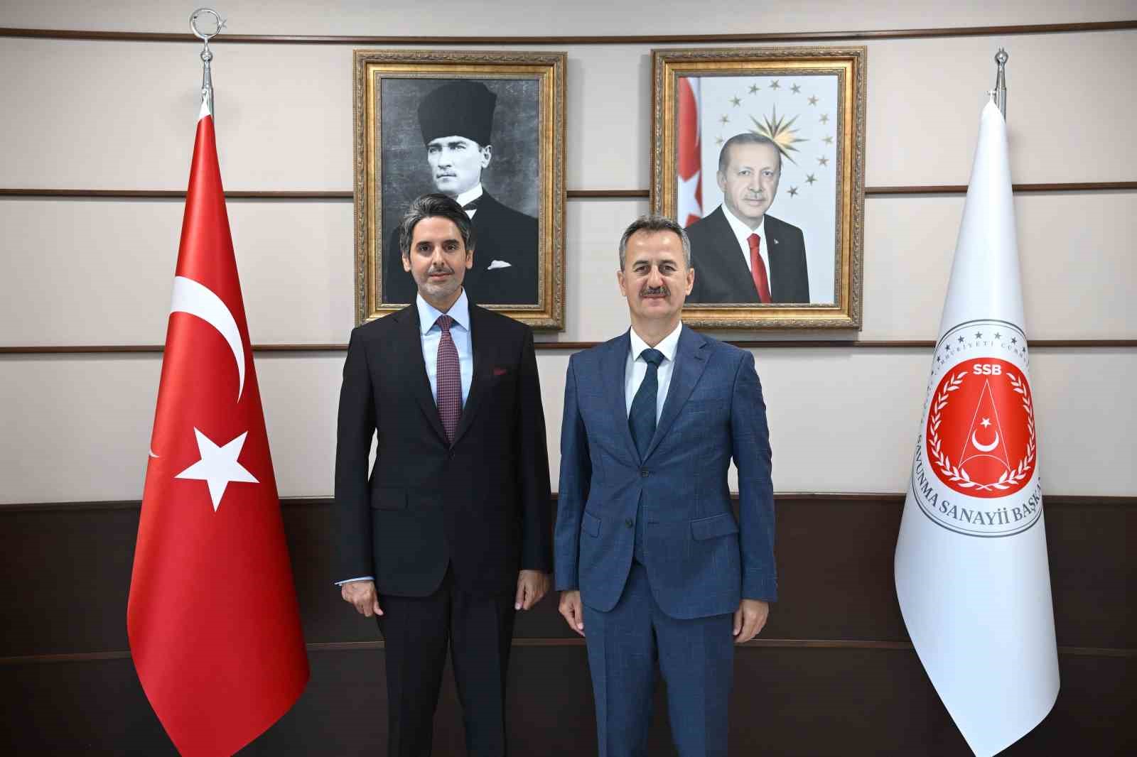 savunma-sanayii-baskani-gorgun-katar-in-ankara-buyukelcisi-al-henzab-ile-bir-araya-geldi