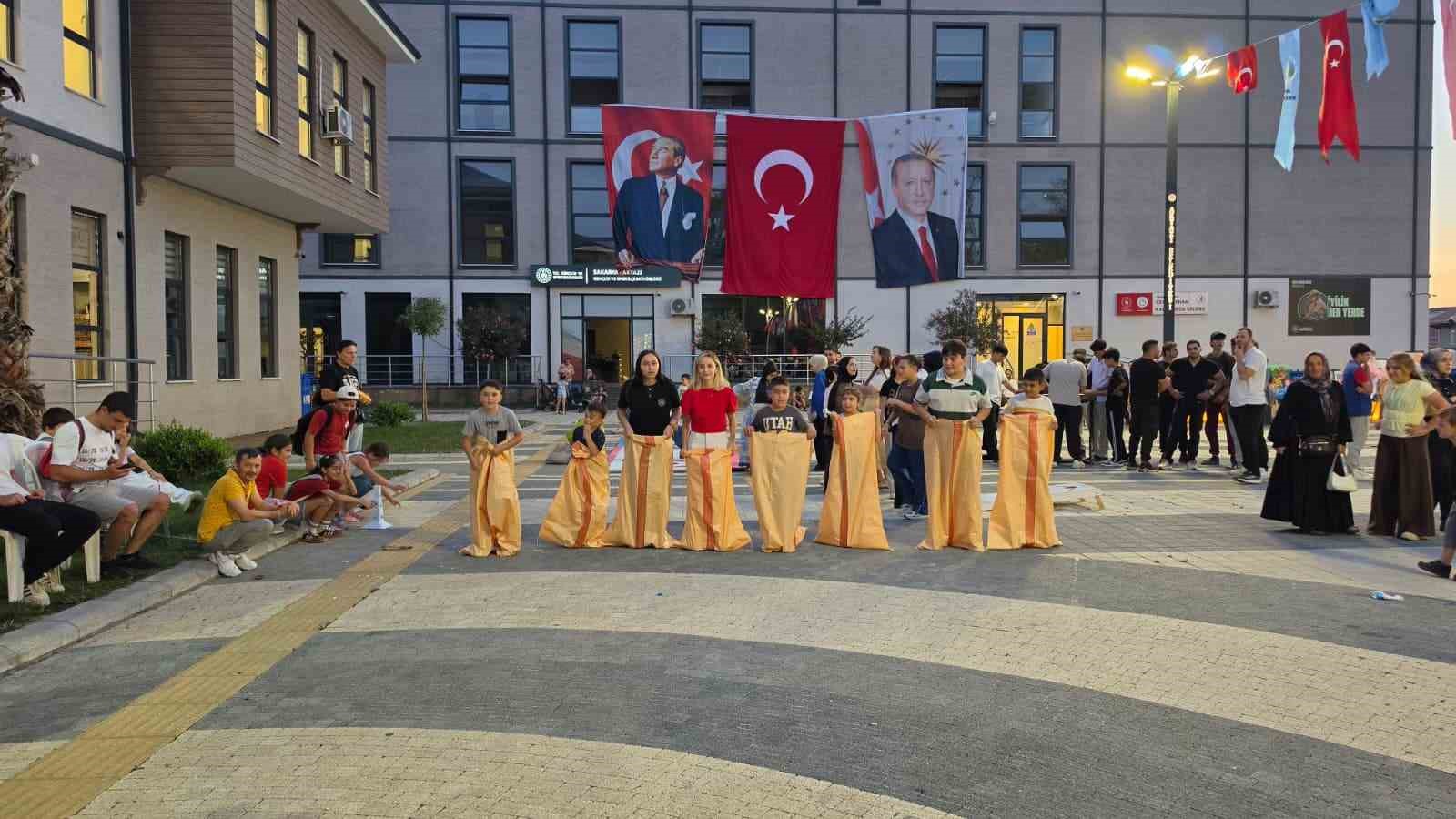 genclik-ve-spor-festivali-renkli-goruntulere-sahne-oldu
