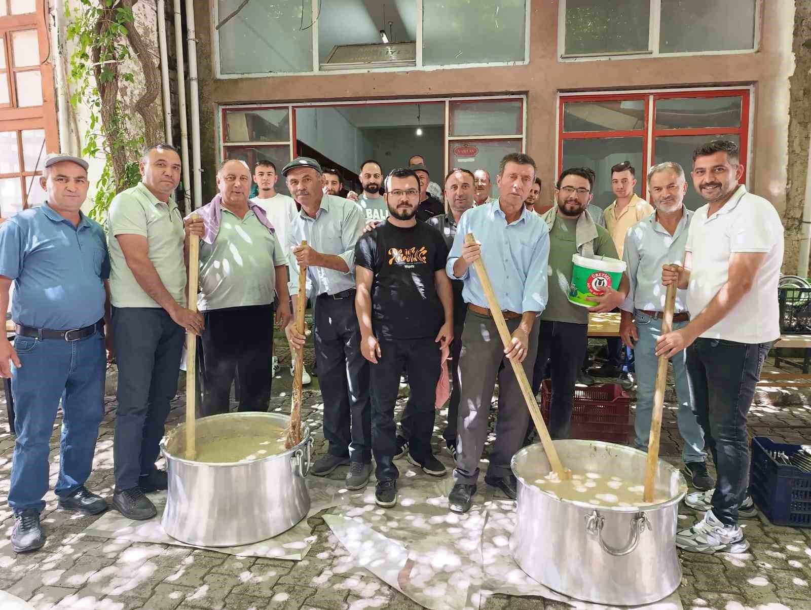 kayacik-ta-asirlik-gelenek-yasatildi