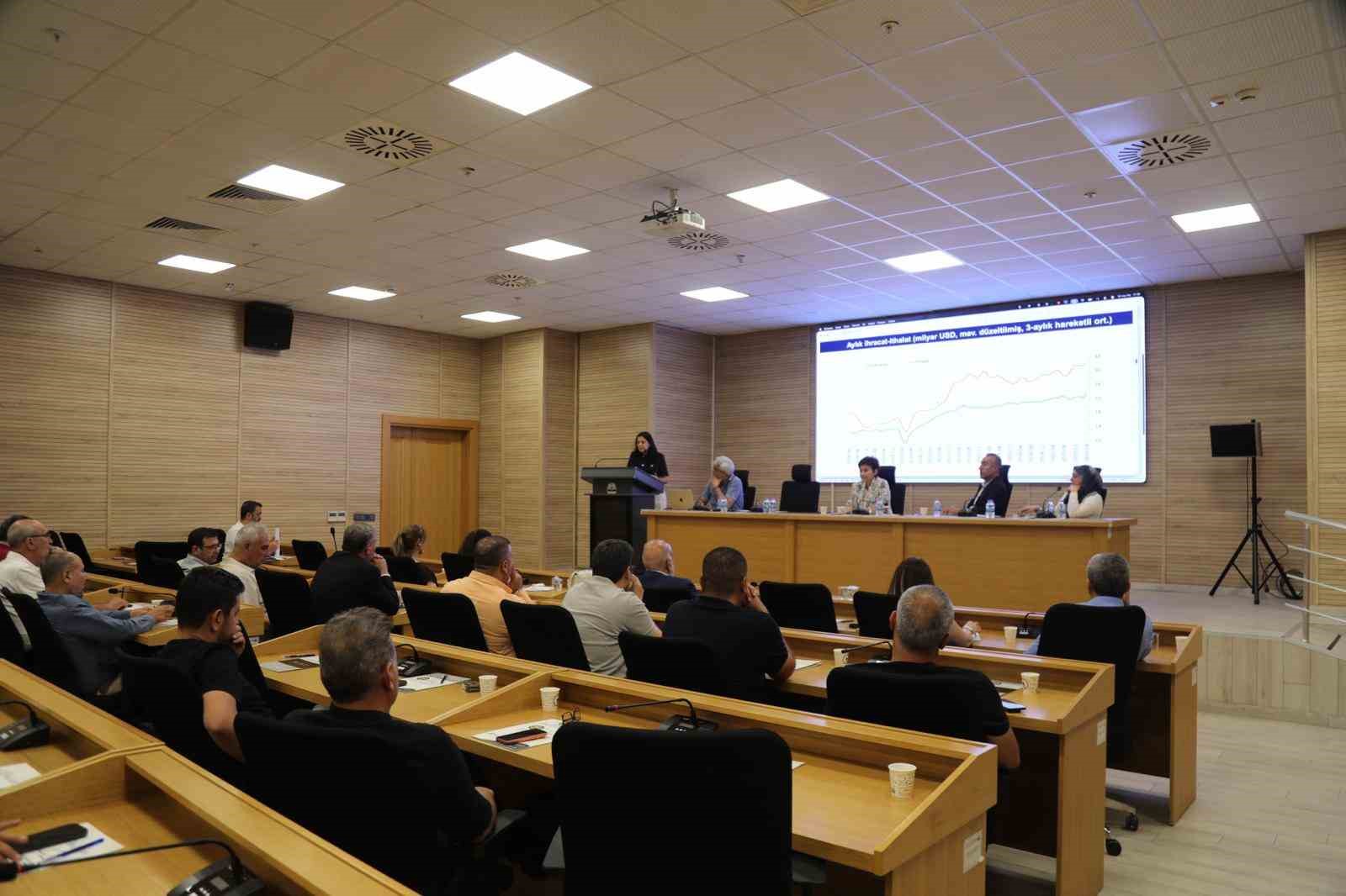 dtso-baskani-kaya-nusaybin-sinir-kapisi-nin-acilmasi-bolge-ticaretine-ciddi-bir-nefes-aldiracaktir