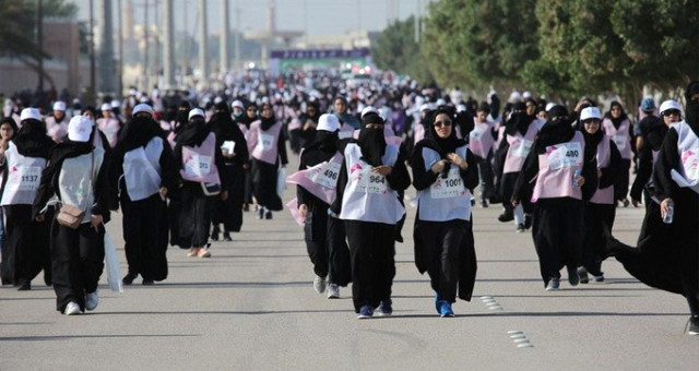 Suudi Arabistan'da Kadınlar İlk Defa Maratona Katıldı