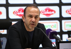 Konyasporda Mehmet Özdilekle Yollar Ayrıldı