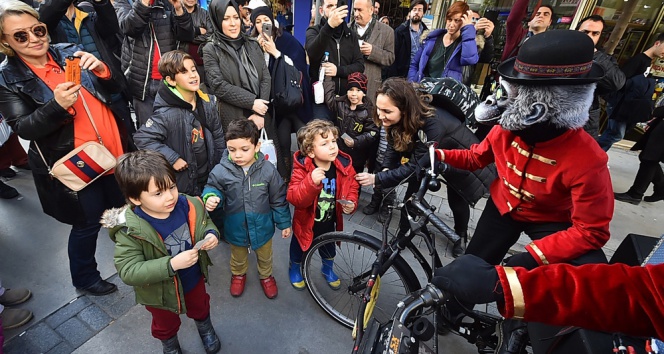 Dünyanın En Büyük Kukla Festivaline Ilgi Büyük