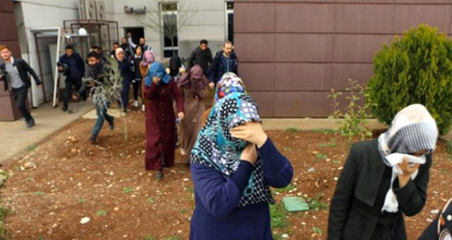 Adıyaman'da Fetö'nün Hijyen Evlerine Baskın: 9 Kız Öğrenci Gözaltına Alındı