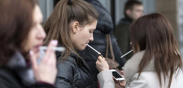 Tütün Kullanan Erkeklerin Oranı Kadınlardan Yaklaşık 3 Kat Fazla