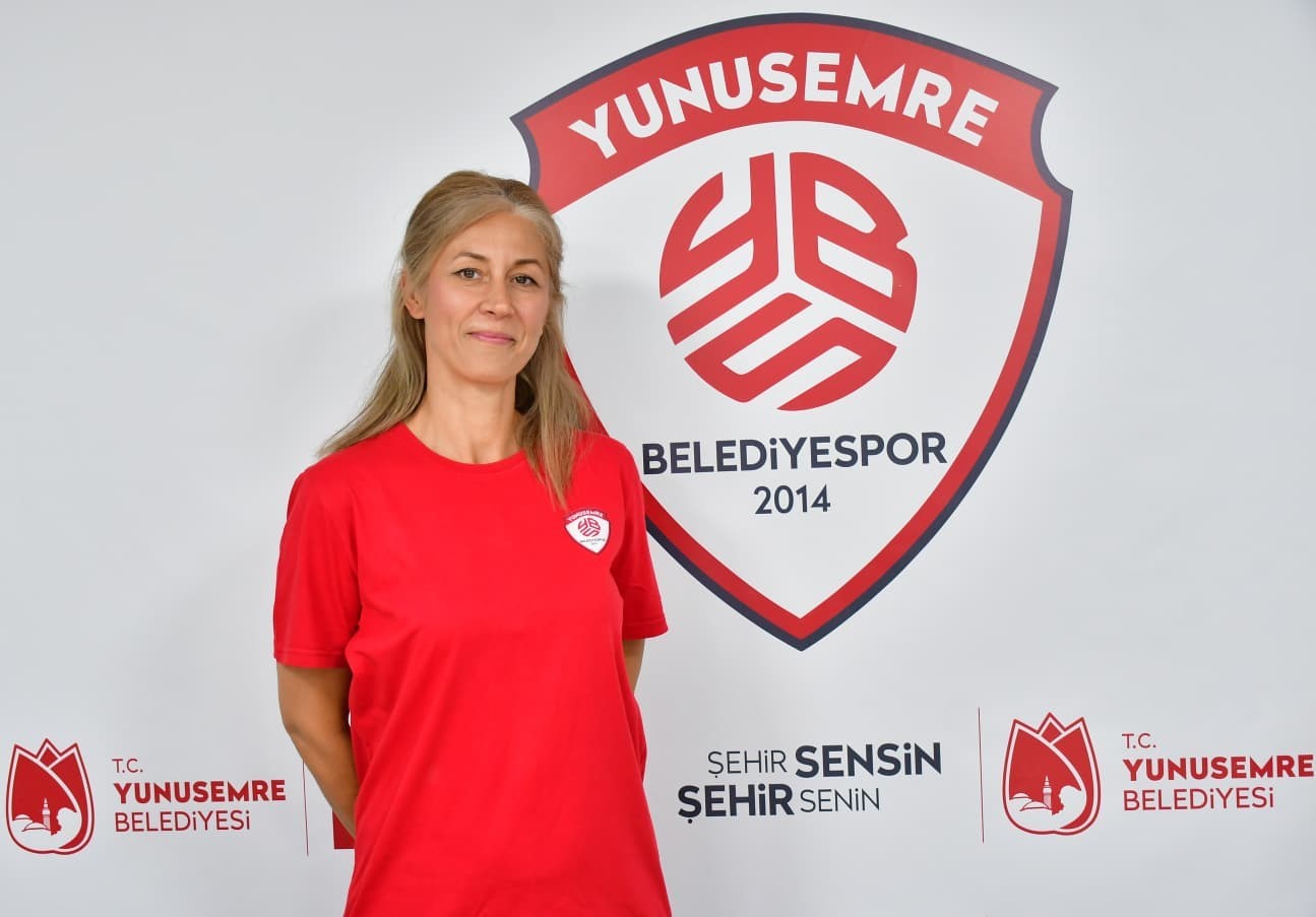yunusemre-belediyespor-seda-carikci-ile-yola-devam-edecek