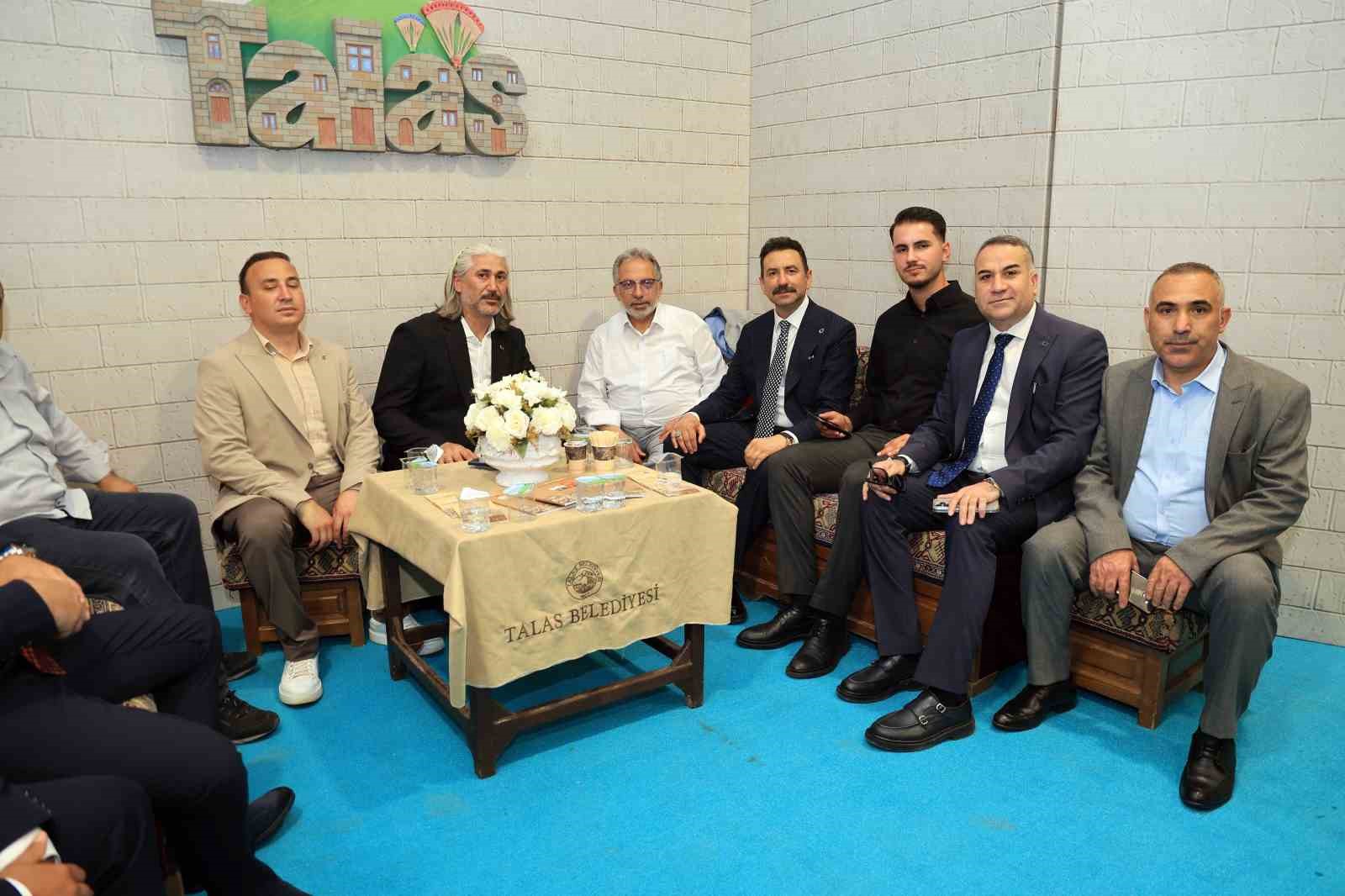 talas-kayseri-nin-kulturel-zenginligini-istanbul-a-tasidi