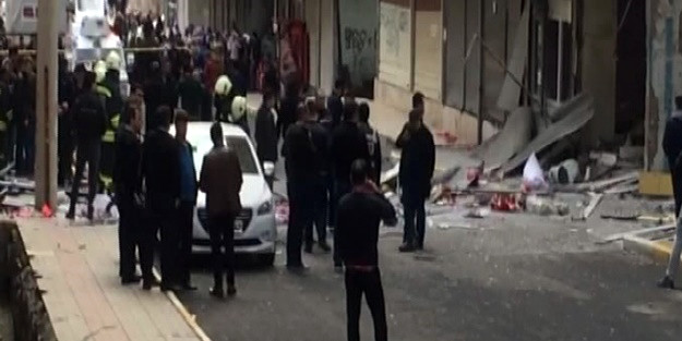 Diyarbakır'da Balon İmalathanesinde Helyum Tüpü Patladı: 1 Ölü, 4 Yaralı