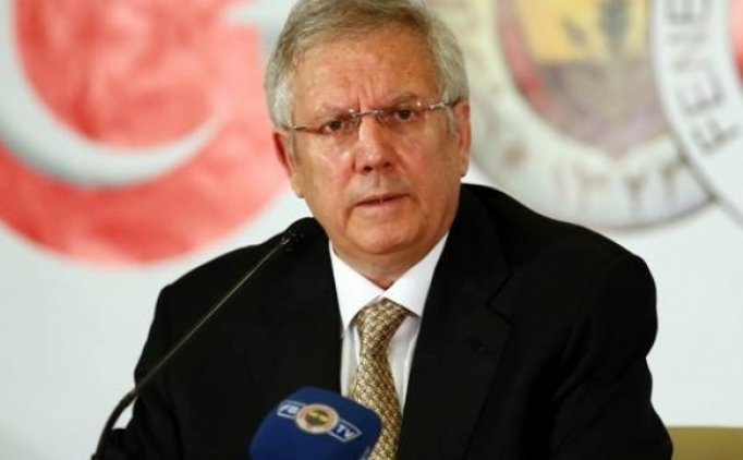 Galatasaray Taraftarından Aziz Yıldırım Tezahüratı