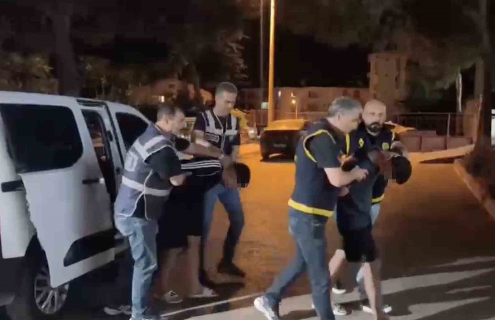 balikesir-de-trafik-tartismasi-kanli-bitti