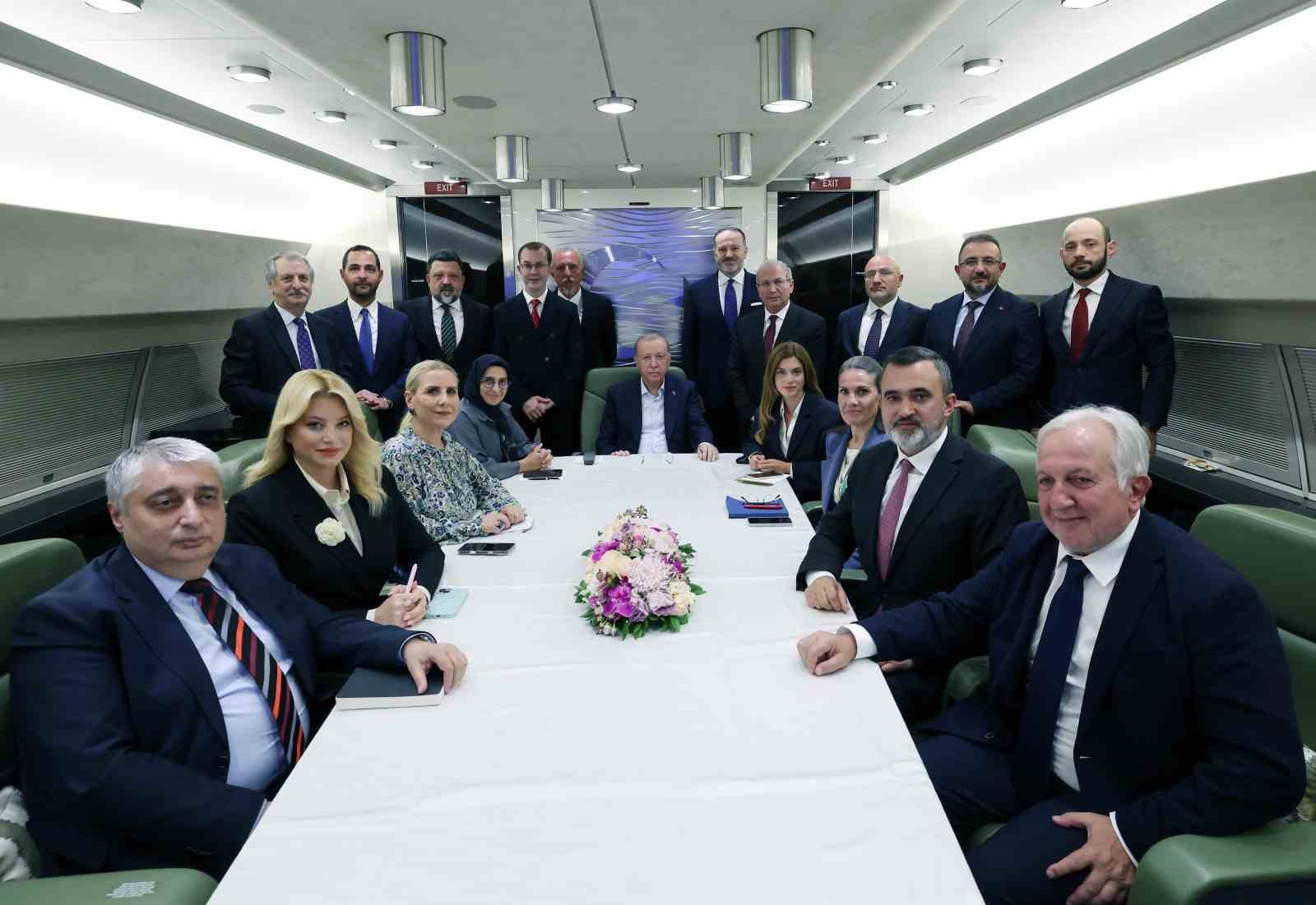 cumhurbaskani-erdogan-yunanistan-girdigi-bu-yanlis-yoldan-donmeli-gayri-askeri-statudeki-adalari-silahlandirmaktan-vazgecmelidir